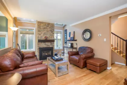 1989 Cedar Village Crescent, North Vancouver, BC, North Vancouver — Townhouse for sale