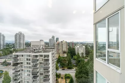 Basement Recreation Room Photo of 1803 7077 Beresford Street, Burnaby, BC
