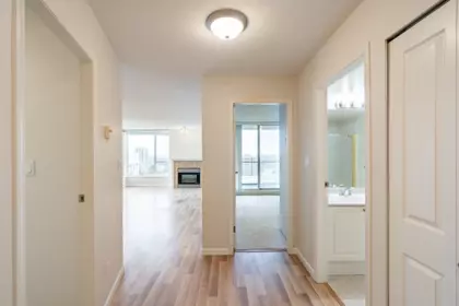 Kitchen Photo of 1803 7077 Beresford Street, Burnaby, BC