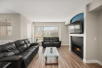 Kitchen Photo of 13668 232 Street, Maple Ridge, BC