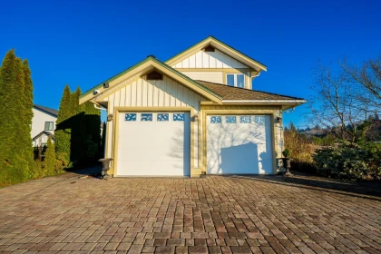 3302 168 Street, Surrey, BC, Surrey — Single Family Residence for sale