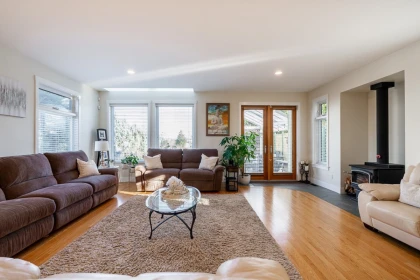 3302 168 Street, Surrey, BC, Surrey — Single Family Residence for sale