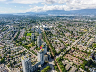 Garage Interior Photo of 1707 5515 Boundary Road, Vancouver, BC