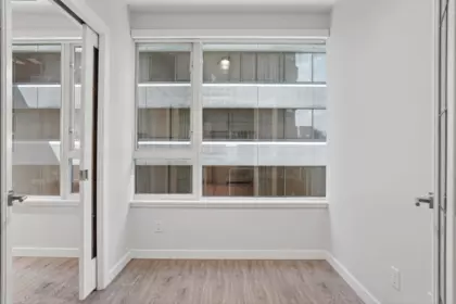 Guest Bathroom Photo of 410 1177 Hornby Street, Vancouver, BC