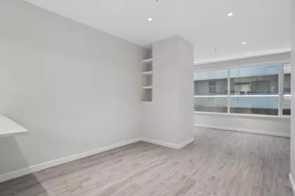 Kitchen Photo of 410 1177 Hornby Street, Vancouver, BC