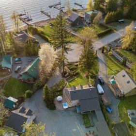 7388 Rockwell Place, Harrison Hot Springs, BC, Harrison Hot Springs — Single Family Residence for sale