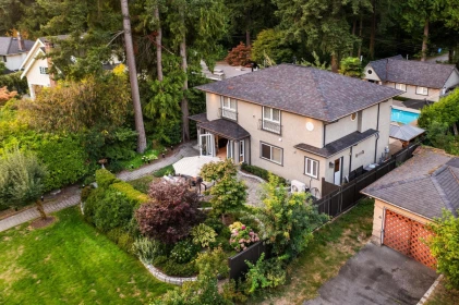 1018 W 19th Street, North Vancouver, BC, North Vancouver — Single Family Residence for sale