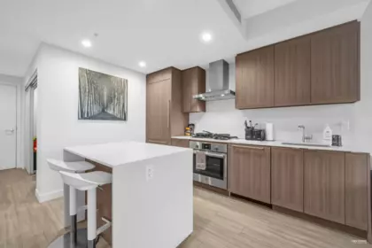 Kitchen Island Photo of 1805 2351 Beta Avenue, Burnaby, BC