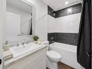 Hallway Photo of 115 21928 48 Avenue, Langley, BC