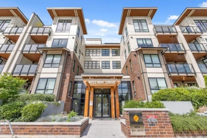 321 4033 May Drive, Richmond, BC, Richmond — Apartment/Condo for sale