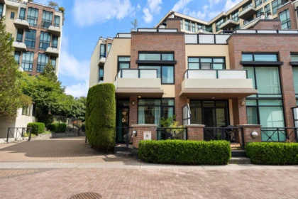 Outdoor Deck Photo of 114 8 Renaissance Square, New Westminster, BC