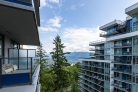 909 8850 University Crescent, Burnaby, BC