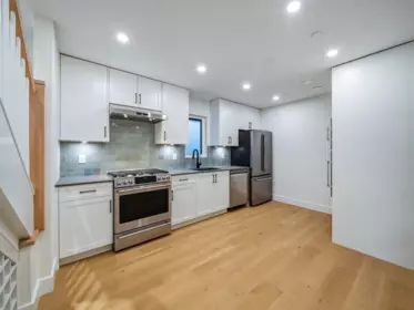 Breakfast Nook Photo of 1 2339 Parker Street, Vancouver, BC