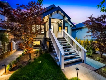 1 2339 Parker Street, Vancouver, BC, Vancouver — Half Duplex for sale