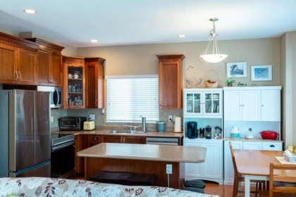 Breakfast Nook Photo of 6102 150 Street, Surrey, BC