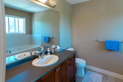 Hallway Photo of 6102 150 Street, Surrey, BC