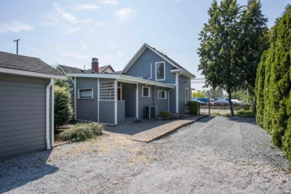 Garden / Landscaping Photo of 4822 216 Street, Langley, BC