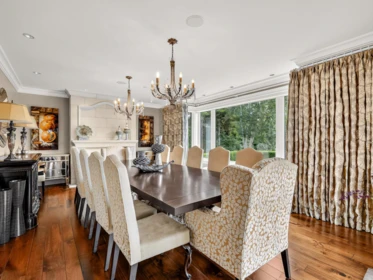 Kitchen Island Photo of 20152 2 Avenue, Langley, BC