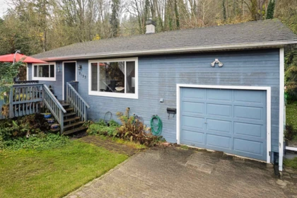 2133 Hope Street, Port Moody, BC, Port Moody — Single Family Residence for sale