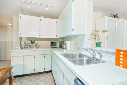 Primary Bedroom Photo of 2133 Hope Street, Port Moody, BC