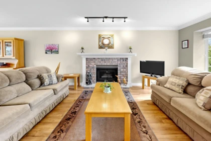 15929 88a Avenue, Surrey, BC, Surrey — Single Family Residence for sale