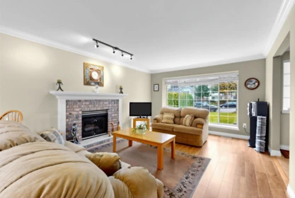 15929 88a Avenue, Surrey, BC, Surrey — Single Family Residence for sale