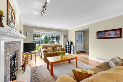 15929 88a Avenue, Surrey, BC, Surrey — Single Family Residence for sale