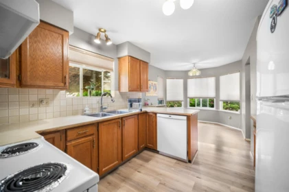 Breakfast Nook Photo of 47 9277 122 Street, Surrey, BC