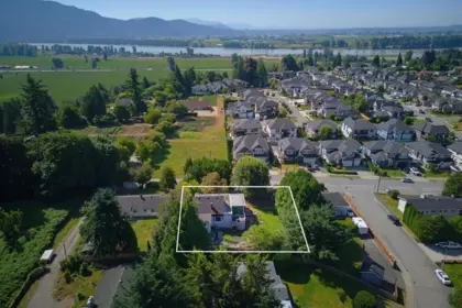 35311 Mcewen Avenue, Mission, BC, Mission — Single Family Residence for sale