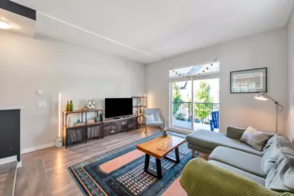 Breakfast Nook Photo of 84 15268 28 Avenue, Surrey, BC