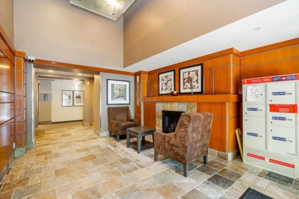 105 3097 Lincoln Avenue, Coquitlam, BC, Coquitlam — Apartment/Condo for sale