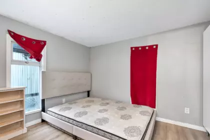 Loft / Bonus Room Photo of 28 8220 King George Boulevard, Surrey, BC