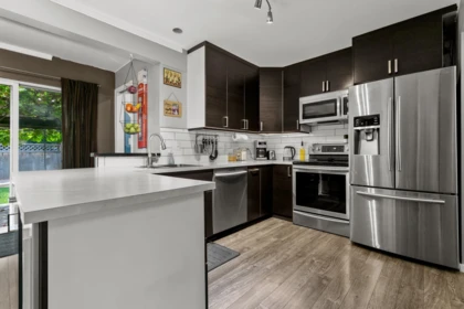 Kitchen Island Photo of 17 7416 Flint Street, Pemberton, BC
