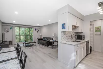 Family Room Photo of 307 15268 100 Avenue, Surrey, BC