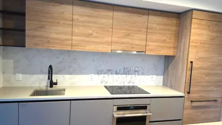 809 10448 University Drive, Surrey, BC, Surrey — Apartment/Condo for sale