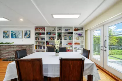Breakfast Nook Photo of 8260 Elsmore Road, Richmond, BC