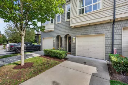 Swimming Pool Photo of 154 7938 209 Street, Langley, BC
