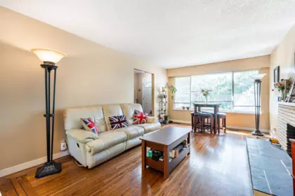 Dining Area Photo of 11288 135 Street, Surrey, BC