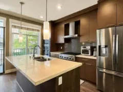 10 15977 26 Avenue, Surrey, BC
