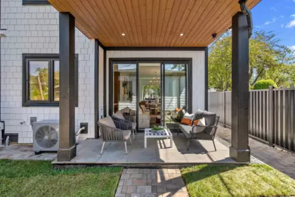 Backyard Photo of 2 4845 Commercial Street, Vancouver, BC