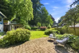 1611 Lynn Valley Road, North Vancouver, BC