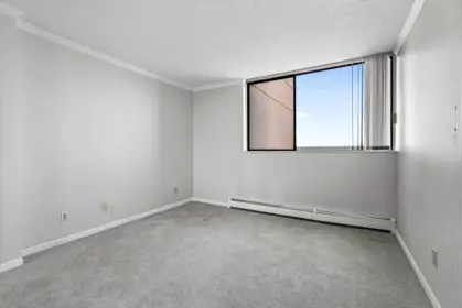Office / Den Photo of 1402 1995 Beach Avenue, Vancouver, BC