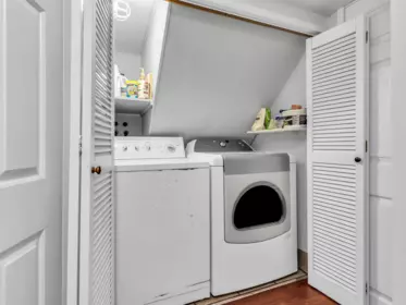 Mudroom Photo of 3591 Francis Road, Richmond, BC