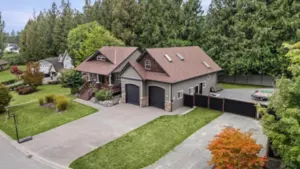 52623 Woodgrove Place, Rosedale, BC