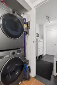 Hot Tub / Spa Photo of 319 147 E 1st Street, North Vancouver, BC