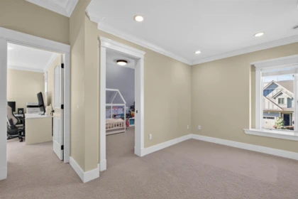 Laundry Room Photo of 7296 198a Street, Langley, BC