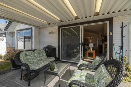 Backyard Photo of 44 19649 53 Avenue, Langley, BC