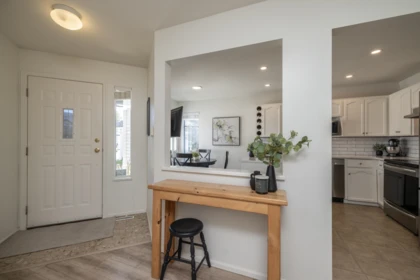 Dining Area Photo of 44 19649 53 Avenue, Langley, BC