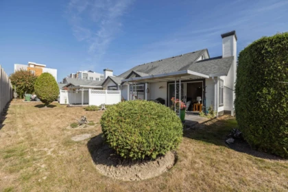 Hot Tub / Spa Photo of 44 19649 53 Avenue, Langley, BC
