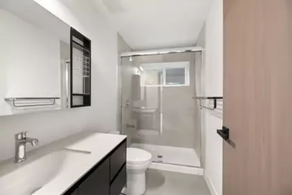Hot Tub / Spa Photo of 10023 173a Street, Surrey, BC